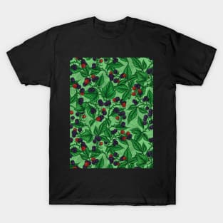 Blackberries on green T-Shirt